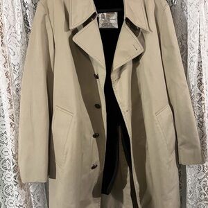 London Fog Beige Maincoat